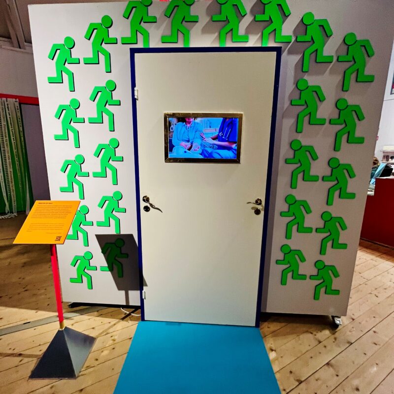Exhibition piece as part of the exhibition space of the Mångkulturellt Centrum.